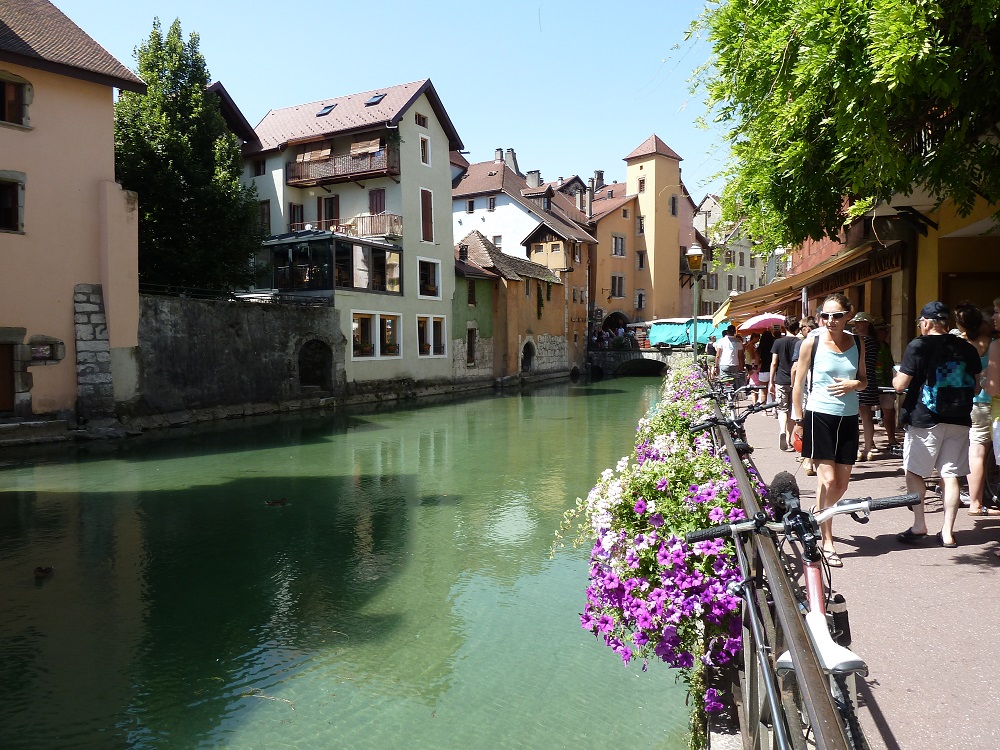 Annecy channels